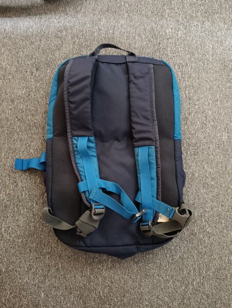 Rucsac barbati ( nu trimit prin curier sau posta